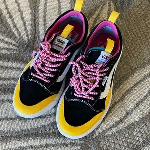 Vans Ultra Range size 9